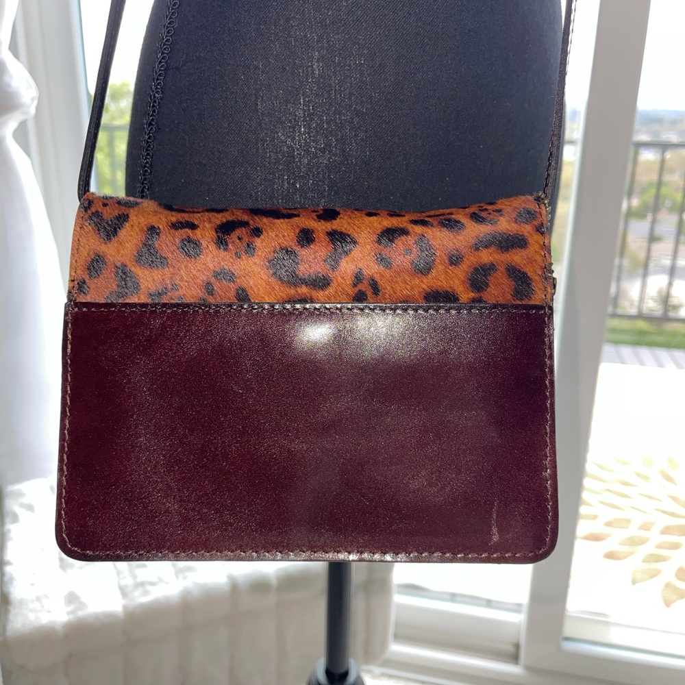 NWT Patricia Nash crossbody organizer - Picture 6 of 16